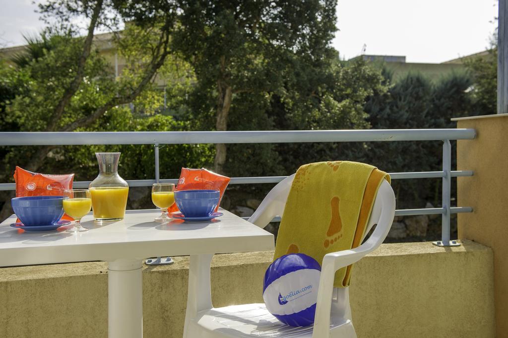 Appartea Golf Side Aparthotel Biot Room photo